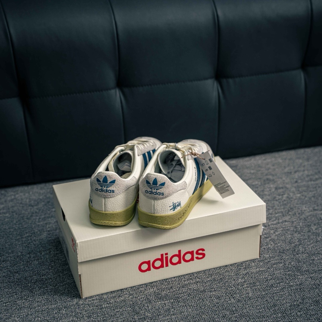 【本当の限定連名です!】Stüssy X Adidas Gazelle 🔥25SS