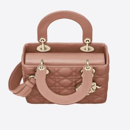 ６万取引突破★UPS速達便利用！【DIOR★ディオール】バッグ