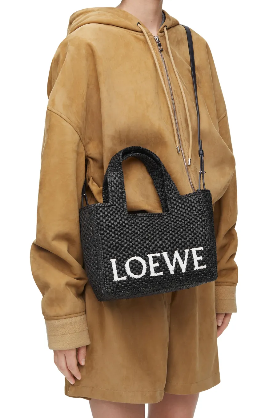 ロエベフォント トート スモール（ラフィア）