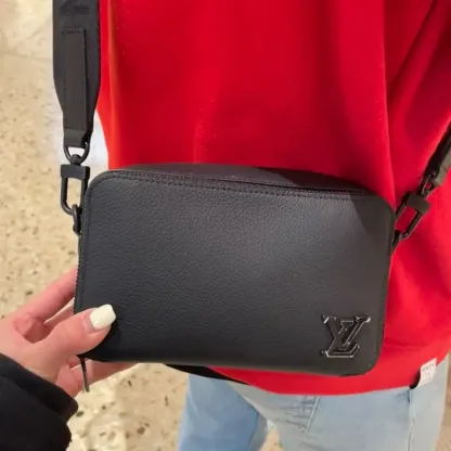 ルイヴィトン トレンド大人気 アルファ・ウエアラブルウォレット