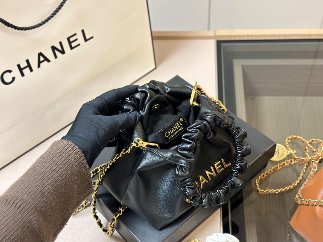 𝘝𝘪𝘯𝘵𝘢𝘨𝘦 Chanel  ★(大人気で即完売)入手困難チェーン