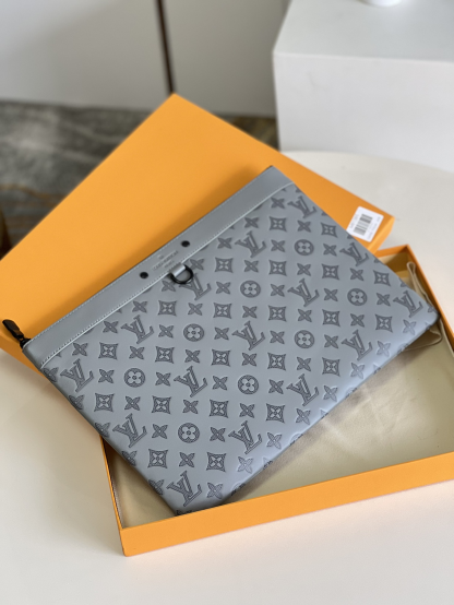 LOUIS VUITTON ポシェット・ディスバリーGM グレーM81385