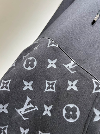 LOUIS VUITTON モノグラム ユニセックス フーディー