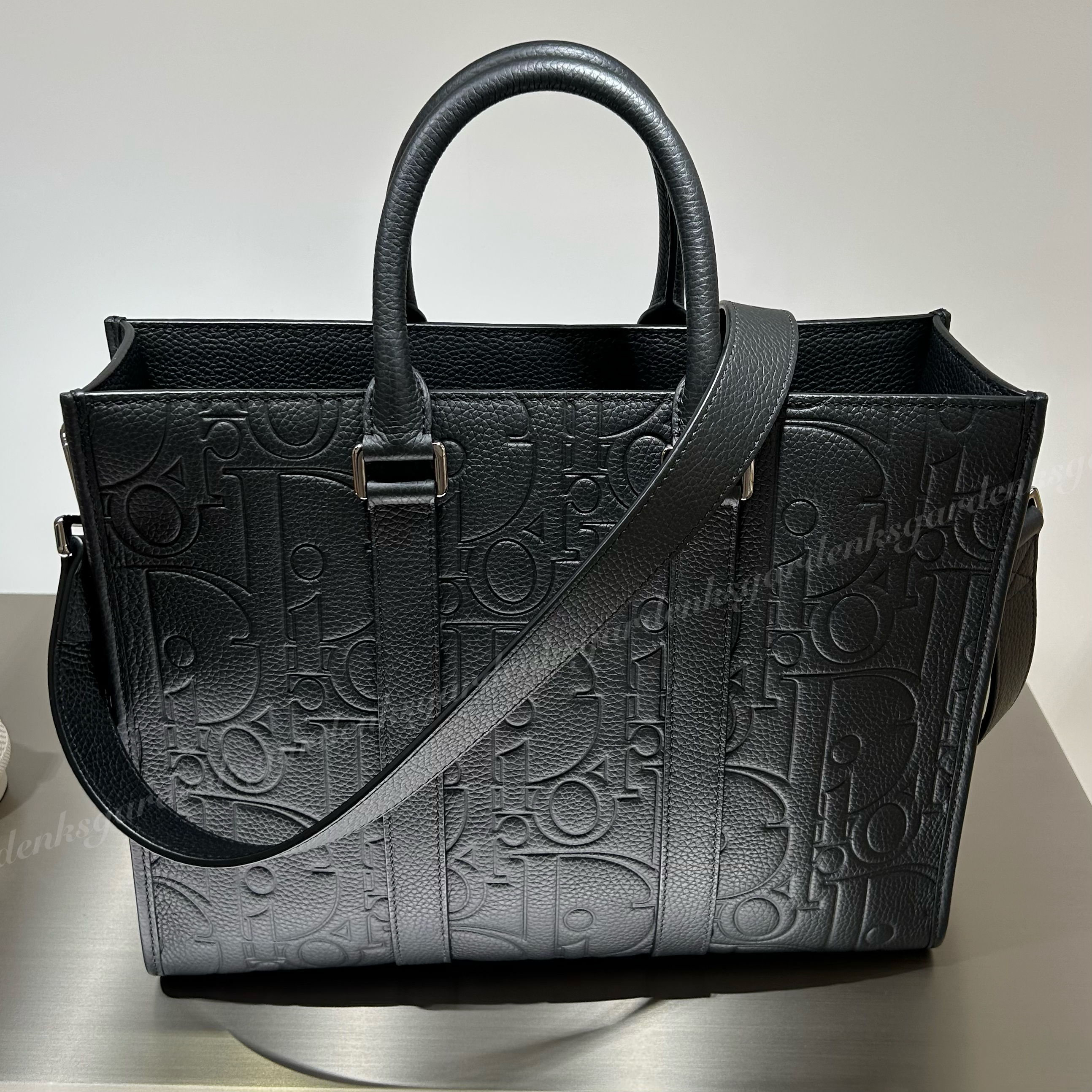 すぐ届く！DIOR East-West トートバッグ ミディアム