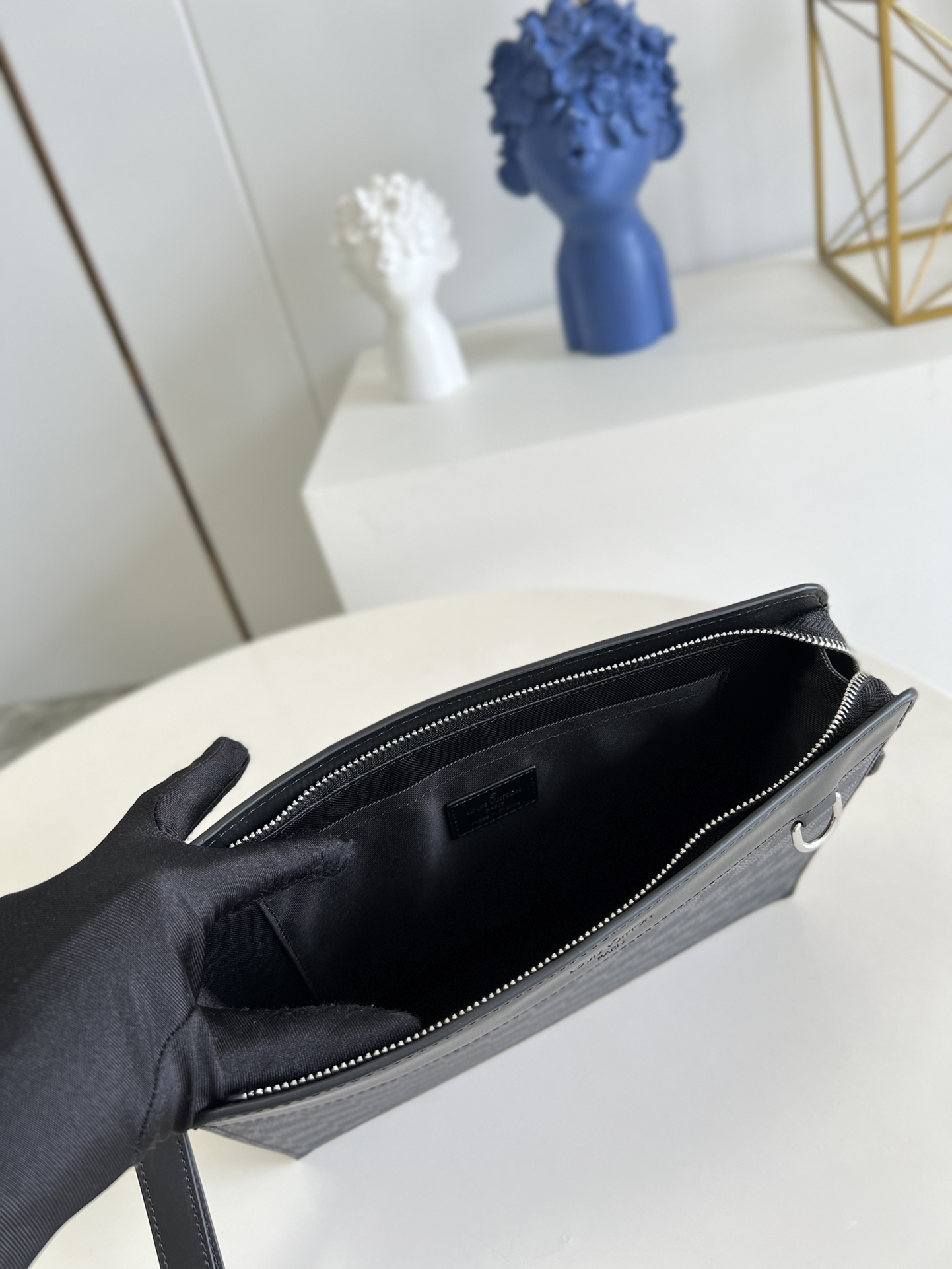 Louis Vuitton スタンド・ポーチ バッグN64612