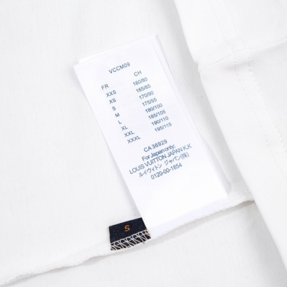 LOUIS VUITTON 25SS スターボールドロップデザイン ロゴシールフラワー 半袖Tシャツ ホワイト/ブラック