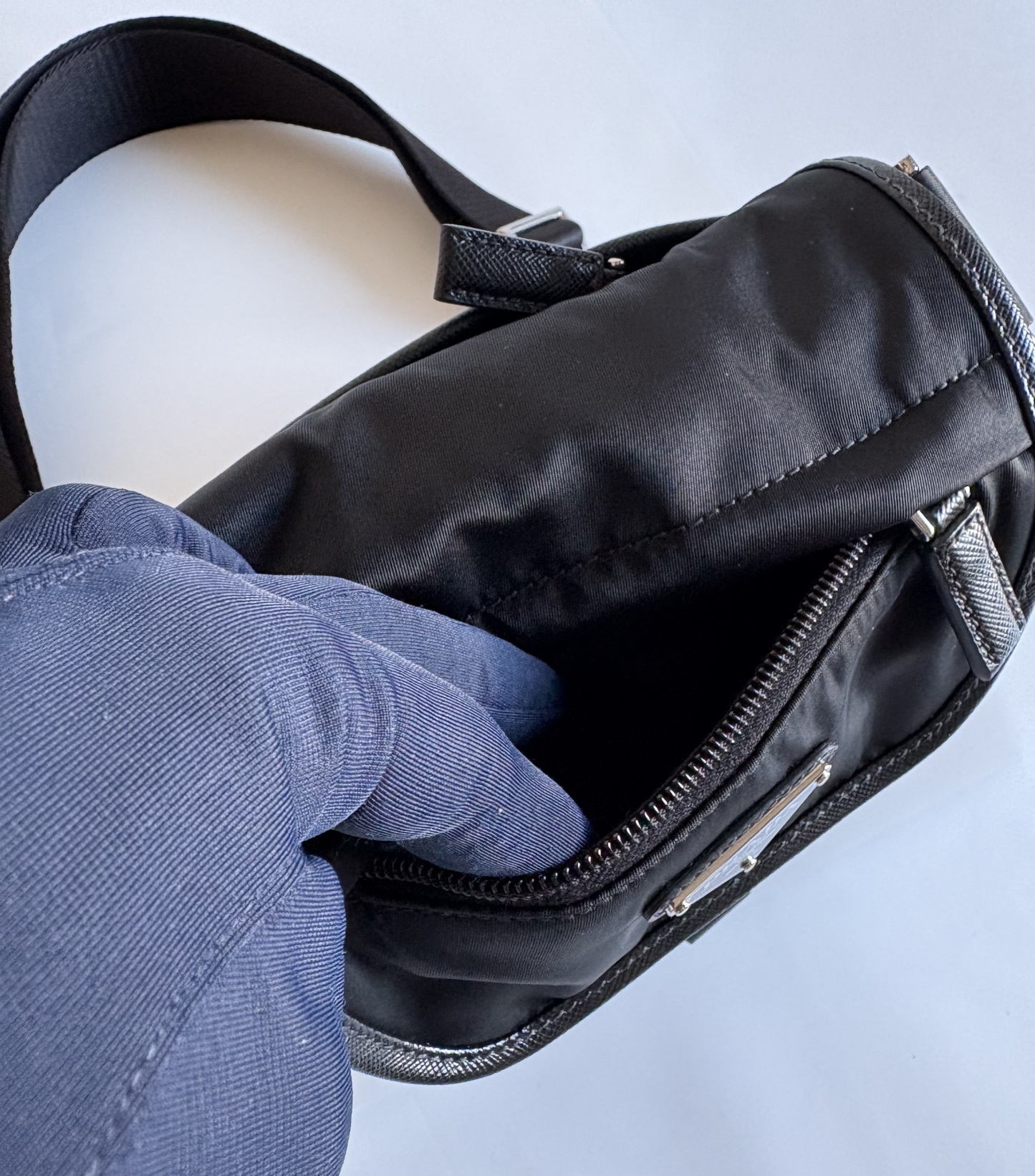 PRADA 2VD070 Re-Nylon xサフィアーノレザー ショルダーバッグ