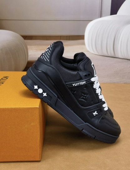 ★LV★ルイヴィトン トレイナー・ライン スニーカー