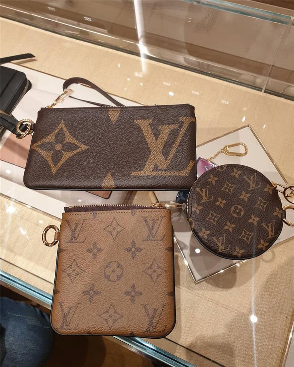 【すぐ届く・国内発送】ルイヴィトン ポシェット・トリオ