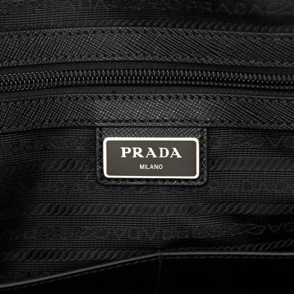 6万取引突破★UPS速達便！【PRADA】ブリーフケース_2VE368 2FMO
