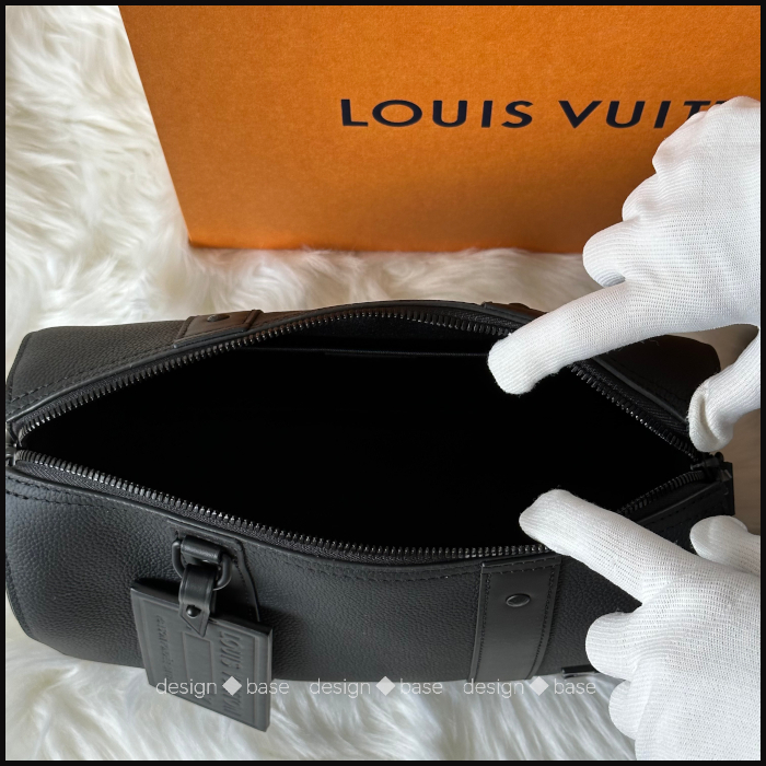 ◆カッコイイ漆黒【 Louis Vuitton 】シティ・キーポル  M59255