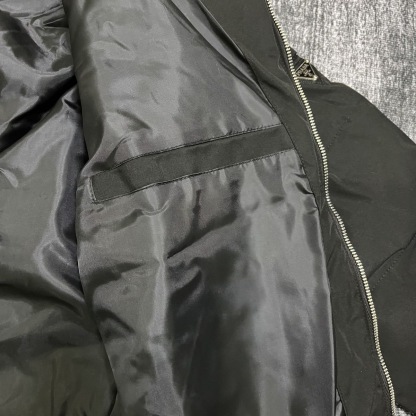 【VIPセール】PRADA プラダ MEN ダウンジャケット