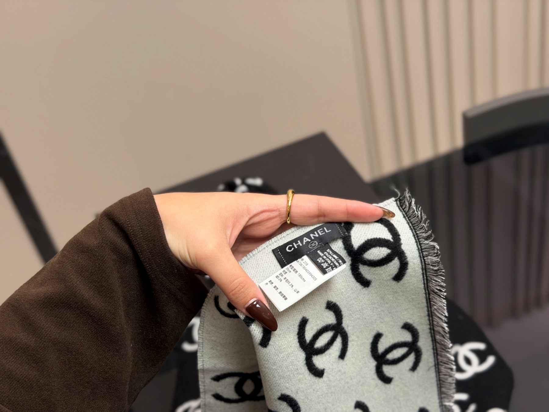 CHANEL  シャネル ウールとカシミヤ素材