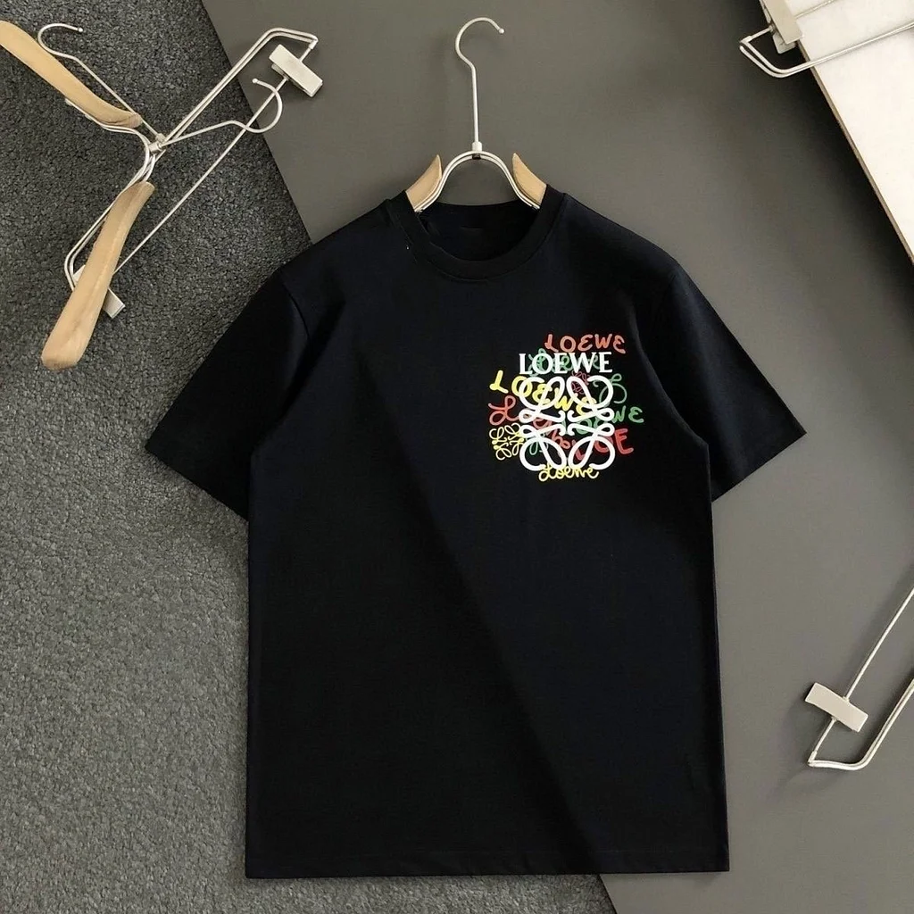LOEWEおすすめ 今季も大流行 上品 ファッション プリント 2色選べる 男女限らず 通気性 ゆったり Ｔシャツ