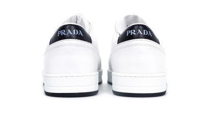 ☆送料関税込☆PRADA プラダ ダウンタウン レザー スニーカー☆