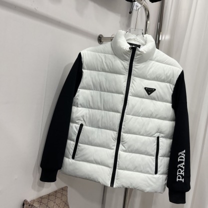 【VIPセール】PRADA 早い者勝ちセール！ダウンジャケット