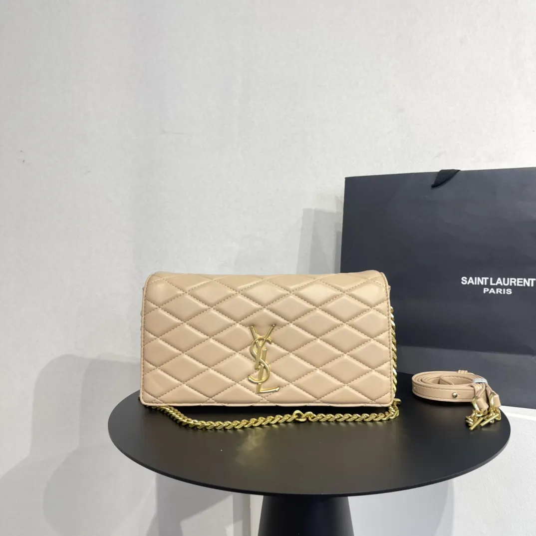 チェーンバッグ