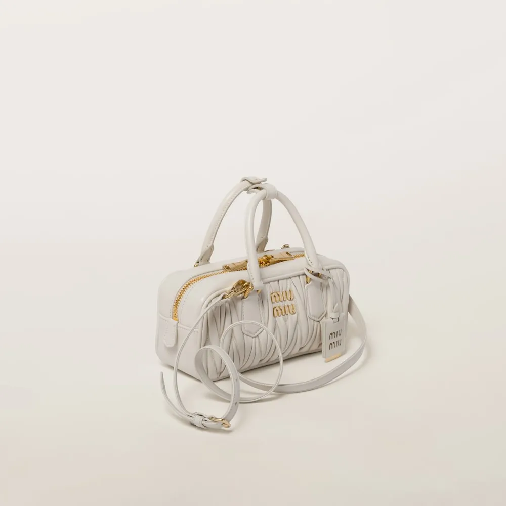 アルカディ マテラッセレザー バッグ