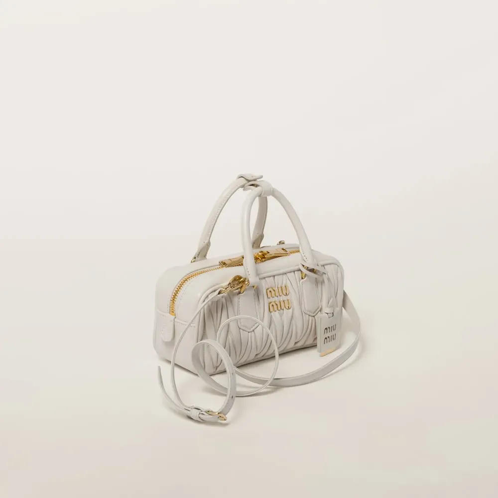 アルカディ マテラッセレザー バッグ