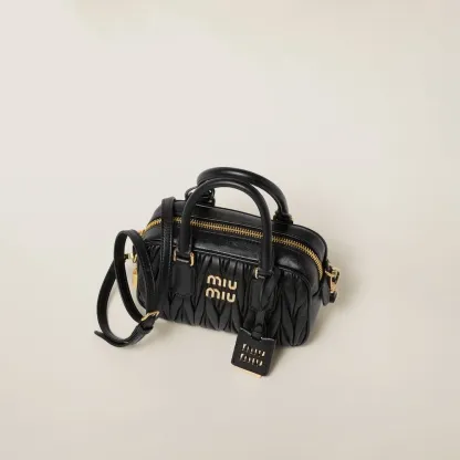 アルカディ マテラッセレザー バッグ スモ一ル