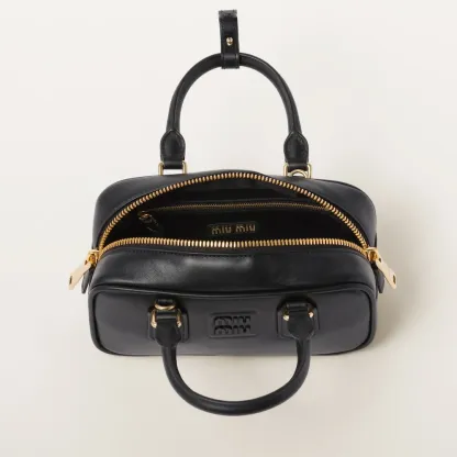 アルカディ レザー バッグ