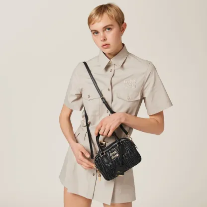 アルカディ マテラッセレザー バッグ スモ一ル