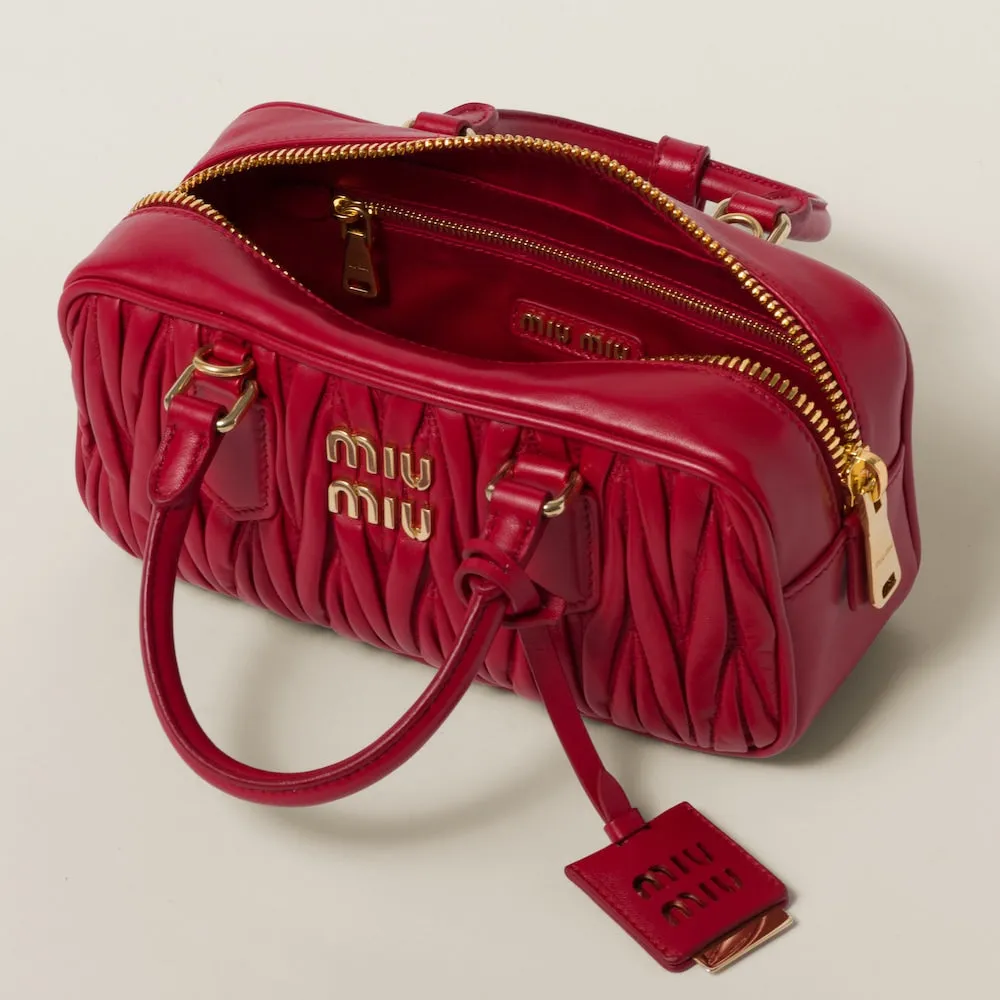 アルカディ マテラッセレザー バッグ