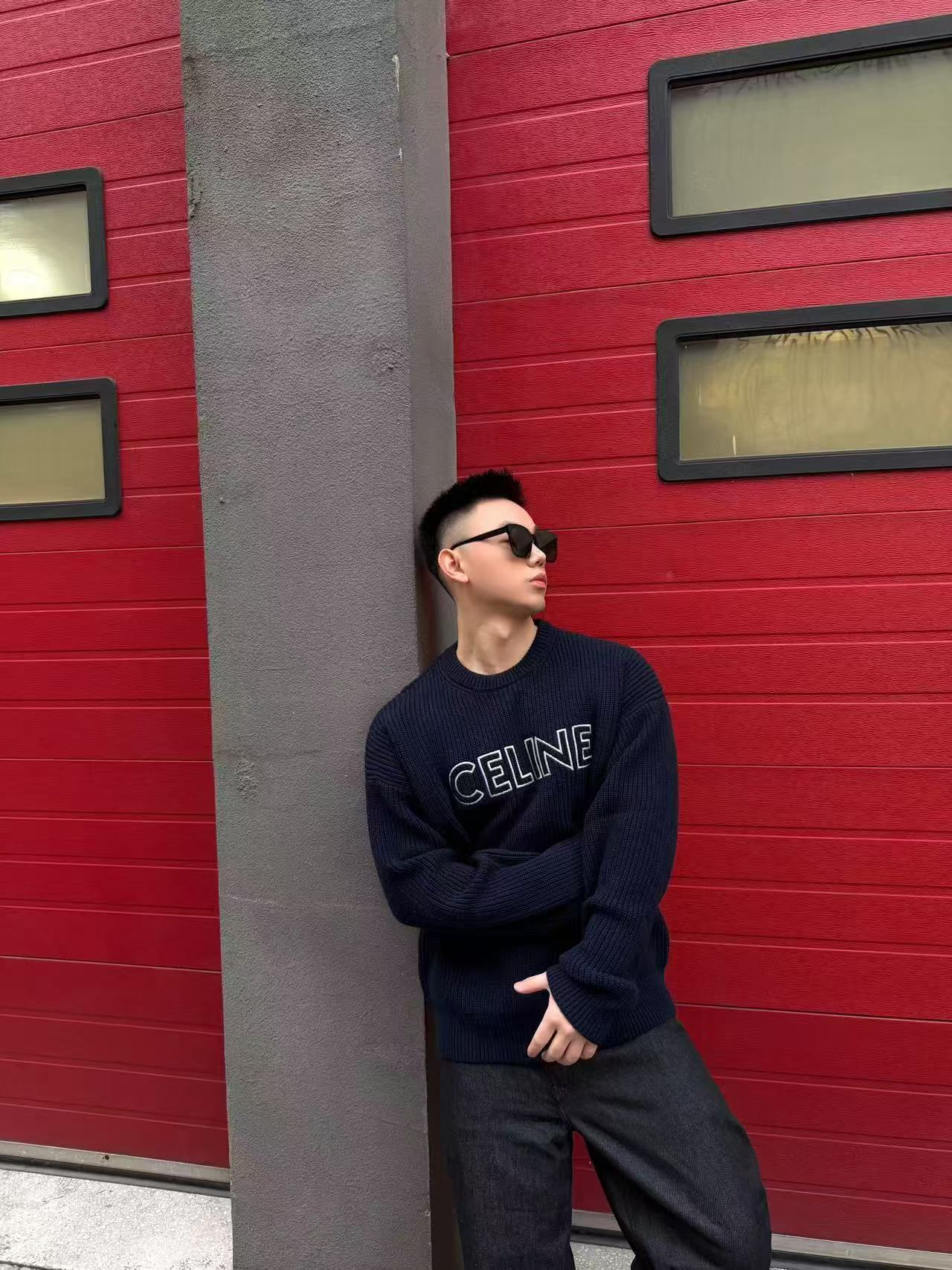 CELINE  刺繍 クルーネックニット