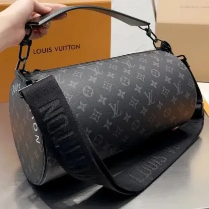 【新作☆ワンランク上のお洒落を♪】LOUIS VUITTON ハンドバッグ M46796