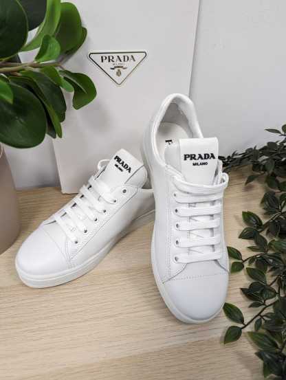 6万取引突破★UPS速達便利用！【PRADA】2EG400 3ON8_スニーカー