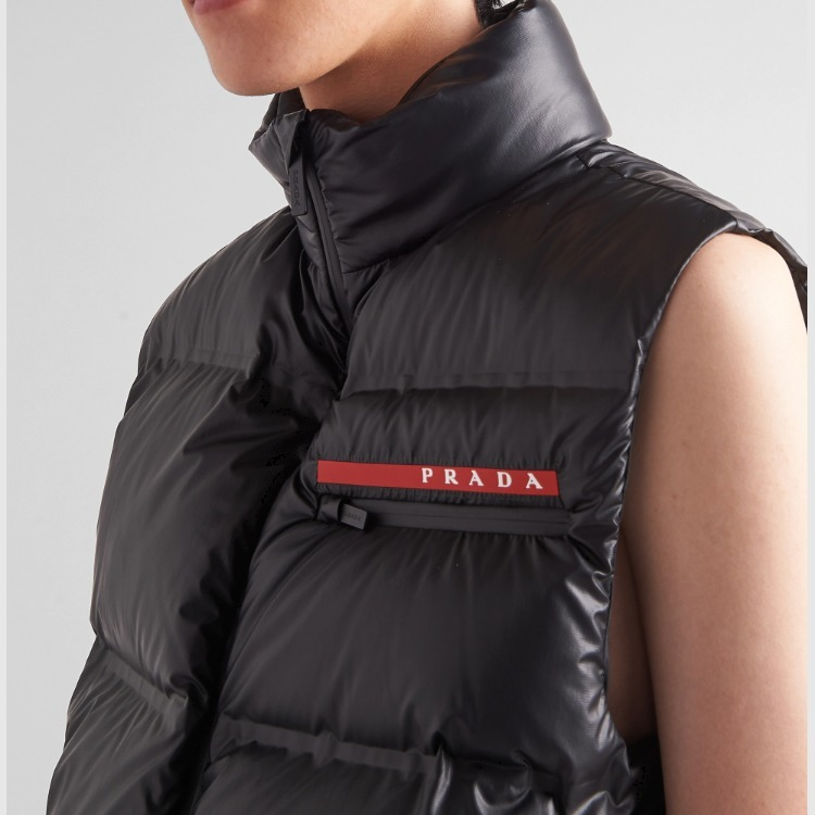 PRADA＊Light Nylon down vest ライトダウンベスト＊送料込
