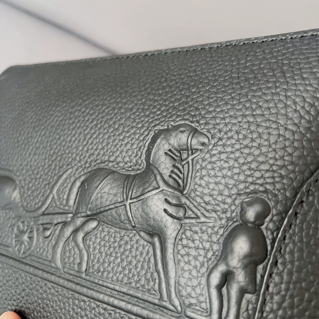 Hermesエルメス・レザークラッチバック