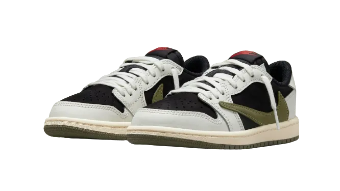 【人気急上昇で入手困難!七色】TRAVIS SCOTT X AIR JORDAN 1【本物の商品保証】【代金引換】