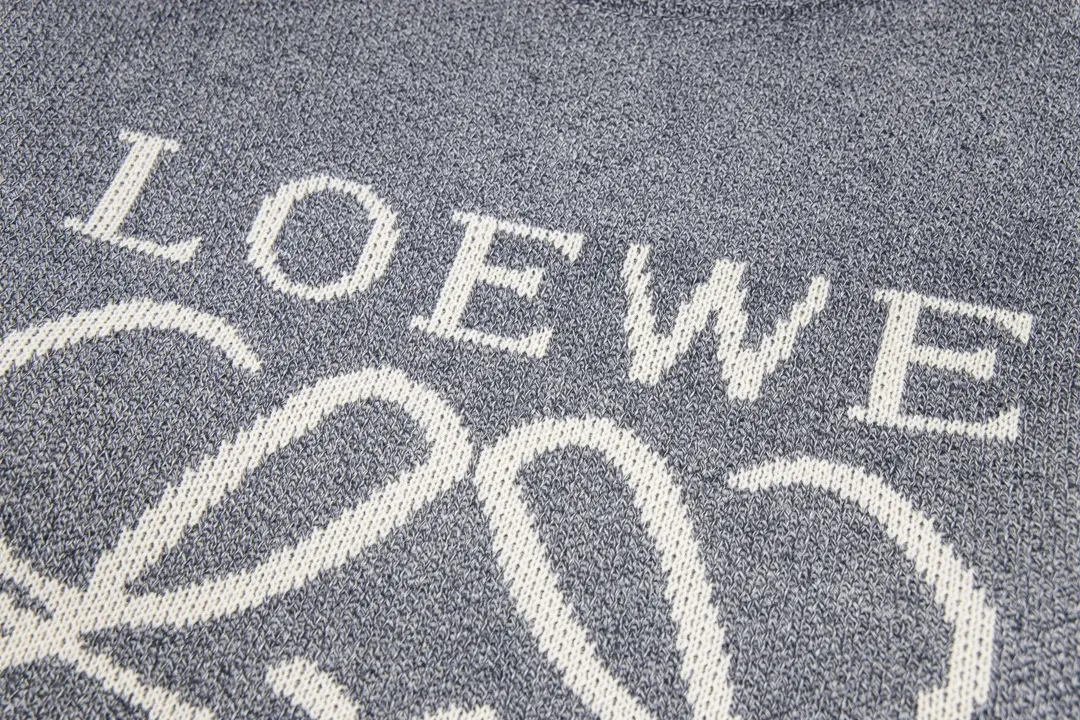 【LOEWE 公式旗艦店】ロエベ セーター好評に付き再入荷！ 241031