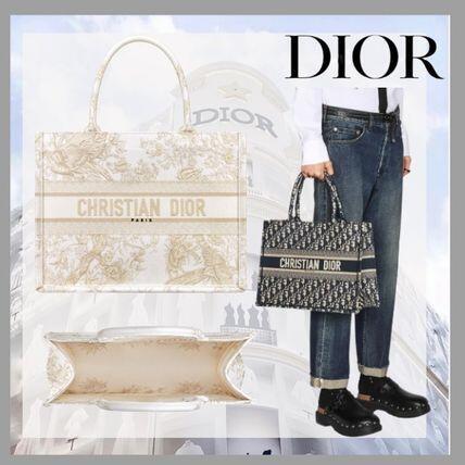 【新作】DIOR BOOK TOTE ミディアムバッグ