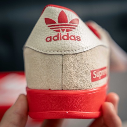 【本当の限定連名です!】Supreme X Adidas Samba OG 🔥25SS