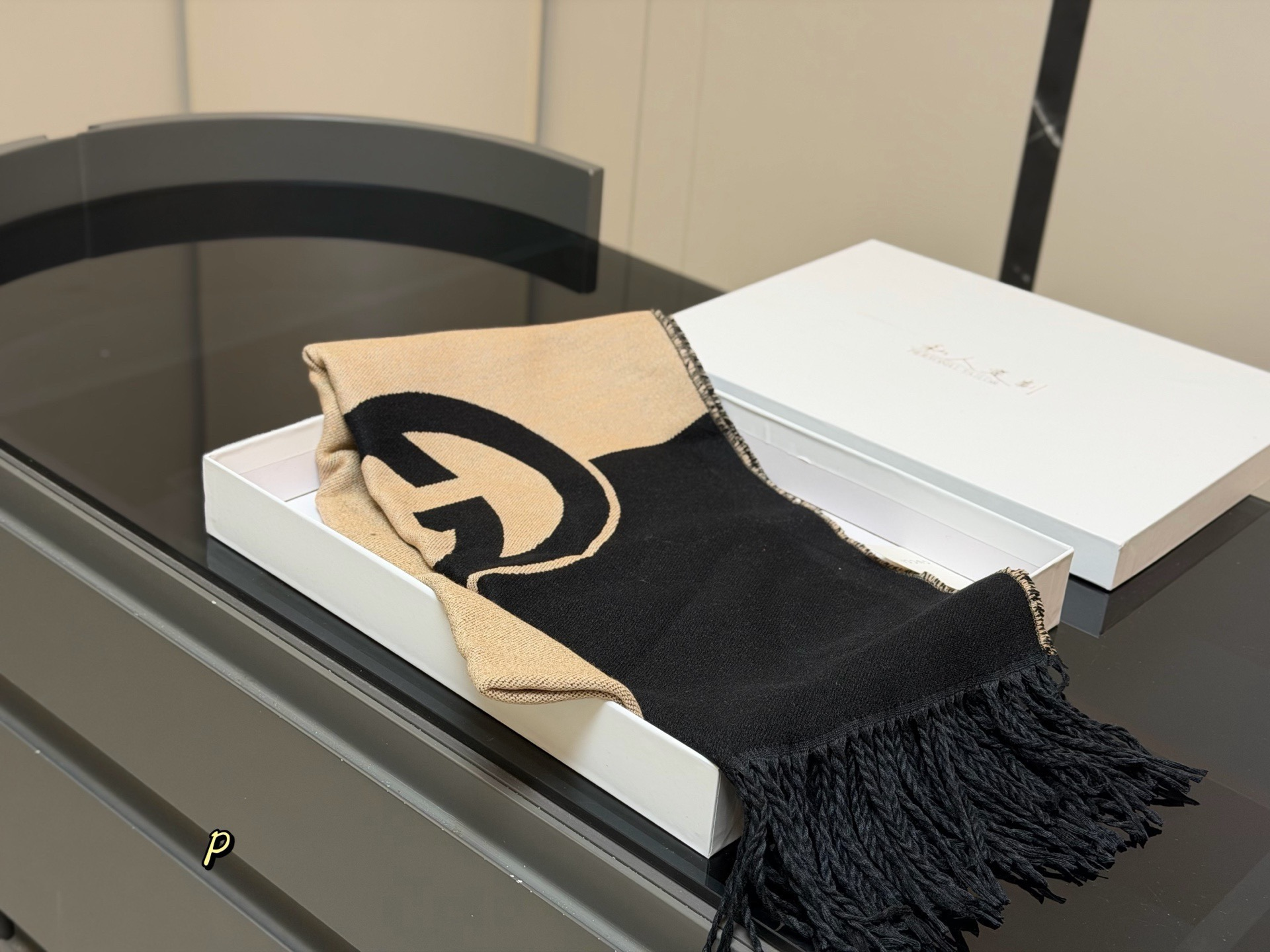 ★GUCCI★マフラー GGマーク★ユニセックス♪返品可 ウール素材