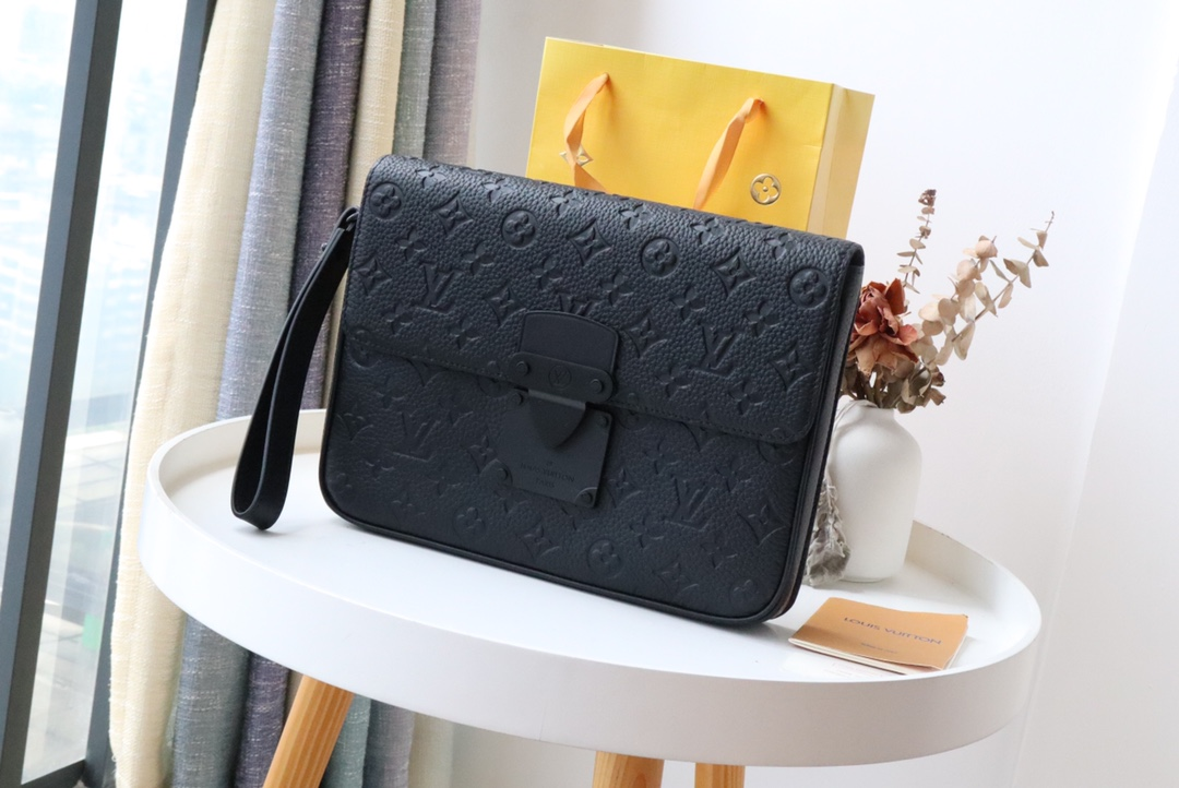 Louis Vuitton ルイヴィトン SロックA4ポーチクラッチ