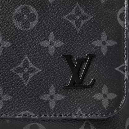 【Louis Vuitton】メンズショルダーバッグ Ref:M44001