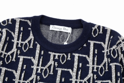 【DIOR 公式旗艦店】ディオール セーター好評に付き再入荷！ 240929