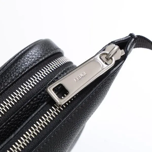 FENDI ボディバッグ 7VA605 AMAC レザー クロスボディ