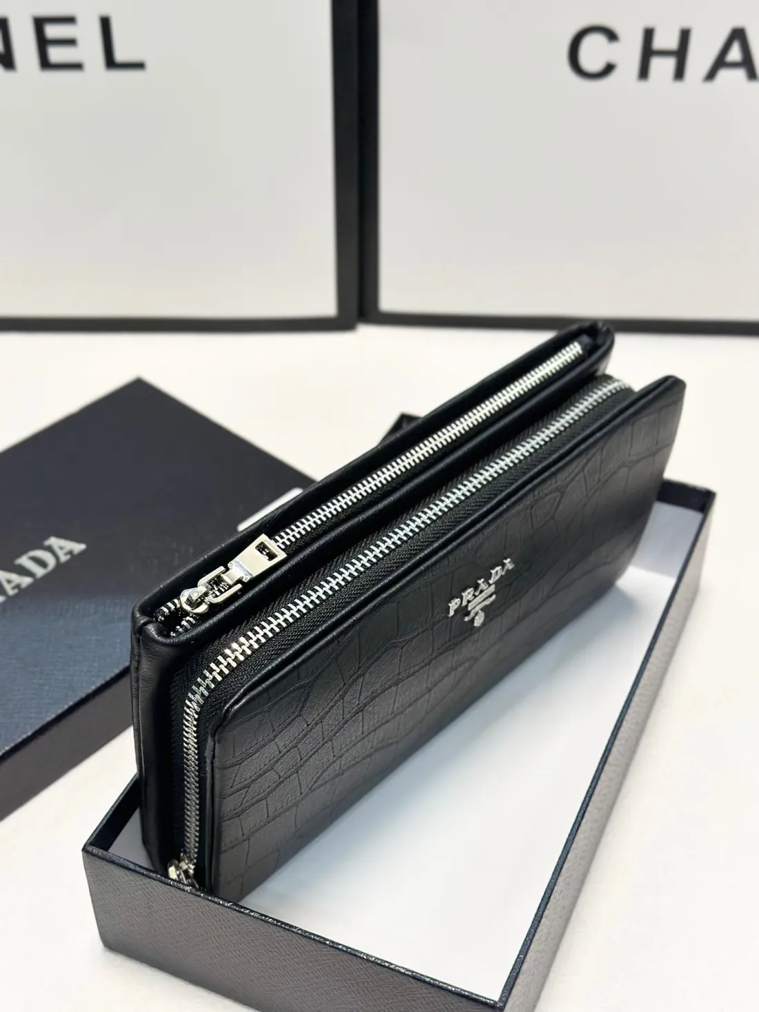 希少◆クロコの高級感◆PRADA ベアン Bearn 長財布