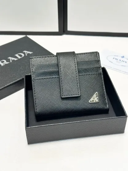 ★PRADA セール★ 2MC049★マイクログレイン　カードケ