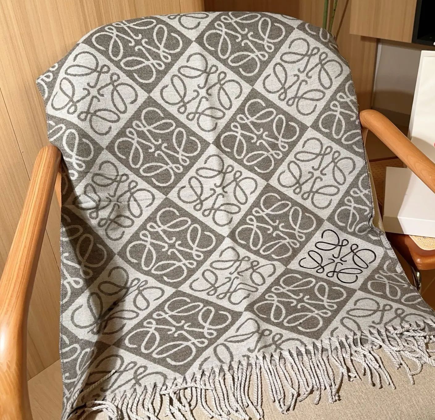 【LOEWE】ロエベ スカーフ ウール&カシミヤ