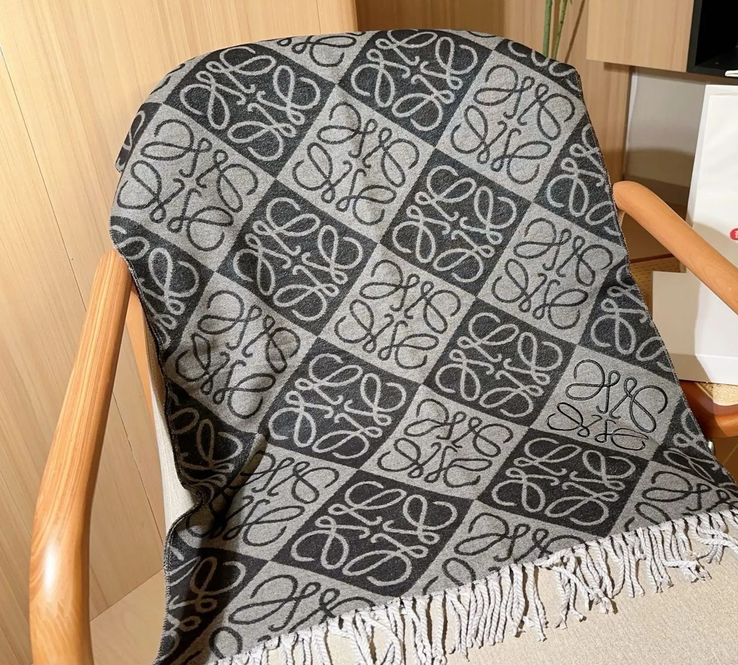 【LOEWE】ロエベ スカーフ ウール&カシミヤ