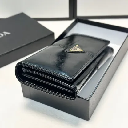 希少◆クロコの高級感◆PRADA ベアン Bearn 長財布