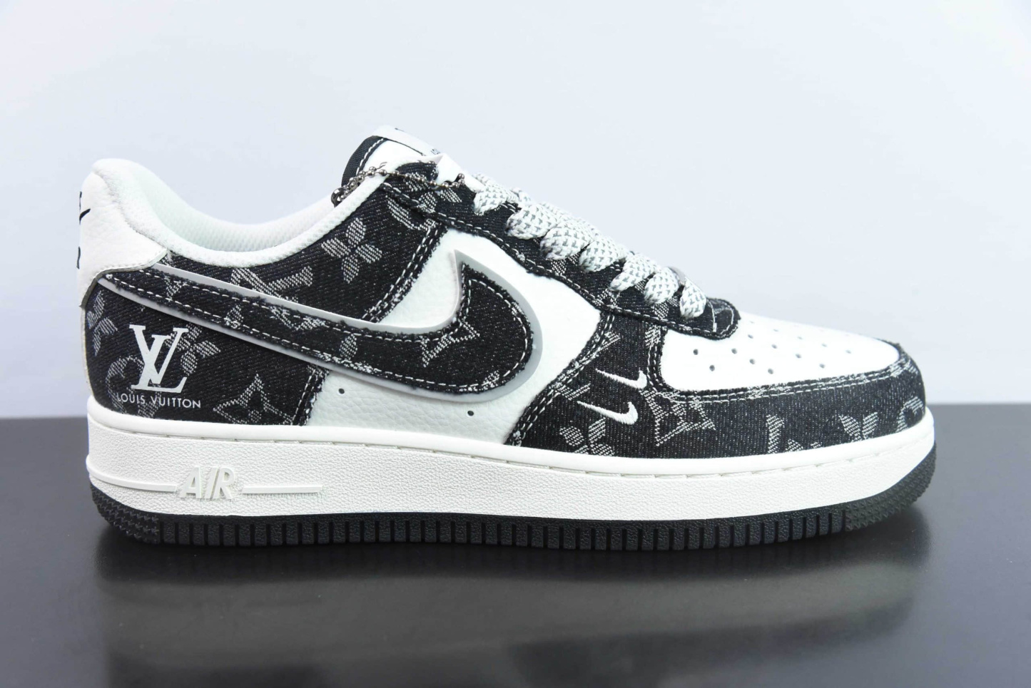 Louis Vuitton × Nike Air Force 1 07 LV8 Low Dark Blue White LV Monogram/Starry Night Black LV Monogram