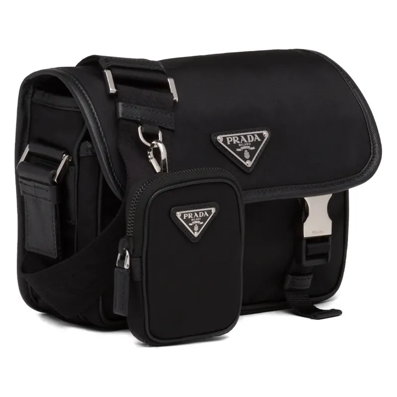 PRADA プラダセール 現地価格 数量限定 完売必至