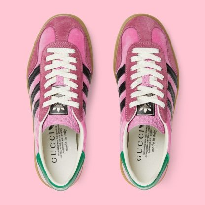 【GUCCI】× ADIDASコラボ GAZELLE スニーカー(ピンク)