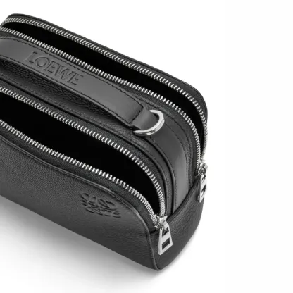 LOEWE/カメラ クロスボディバッグ ミニ（ソフトグレインカーフ） C660R41X01-1100